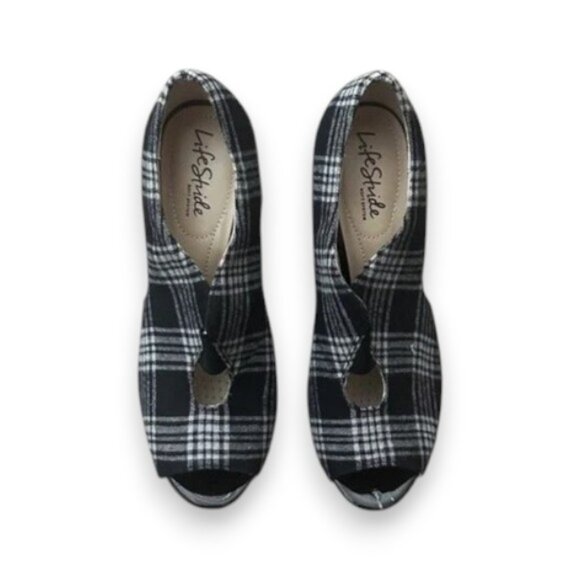Life Stride Shoes - SHOES: 3/$8 Life Stride Black and White Heels with Plaid Pattern